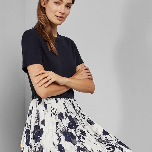 Ted Baker Mockable Midi Dress in Bluebell White Blue 6 - Picture 10 of 10